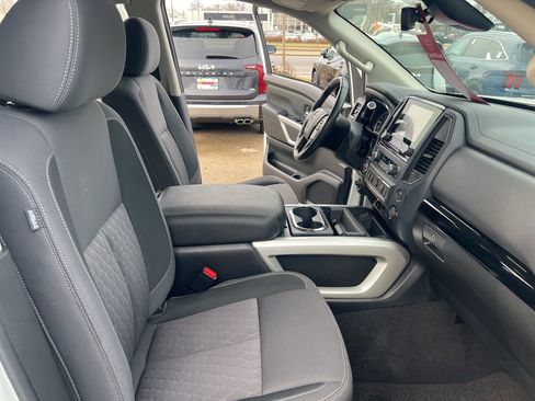 Certified 2024 Nissan Titan SV w/ SV Convenience Package image 20