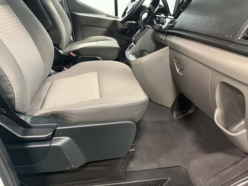 Used 2023 Ford Transit 350 XLT image 56