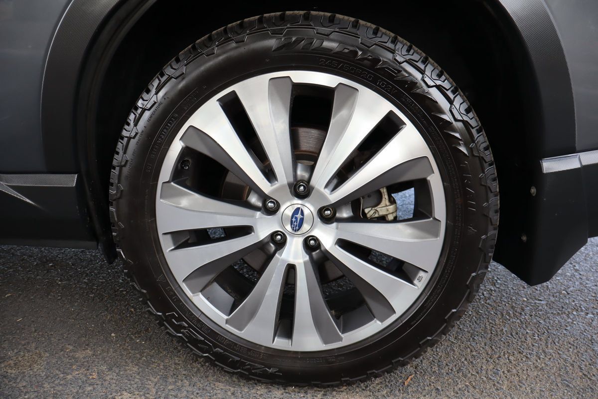 Used 2019 Subaru Ascent Limited w/ Popular Package #2 AWD/4WD image 45
