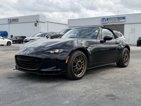 Used 2025 MAZDA MX-5 Miata Sport image 4