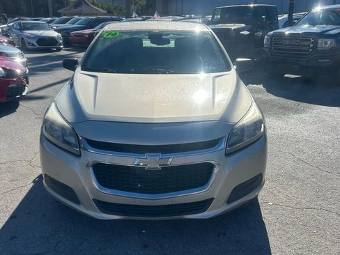 Used 2014 Chevrolet Malibu LS FWD image 3