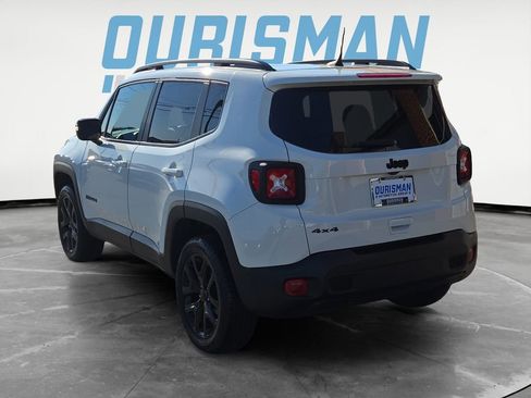 Used 2023 Jeep Renegade Altitude w/ Sun/Sound Group image 4