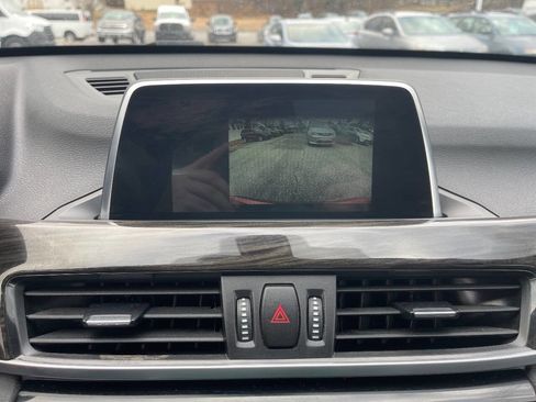 Used 2018 BMW X1 xDrive28i image 18