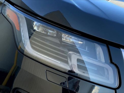 Used 2022 Land Rover Range Rover Westminster Edition image 25