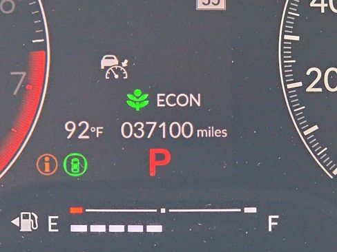 Used 2025 Honda Civic Sport image 12
