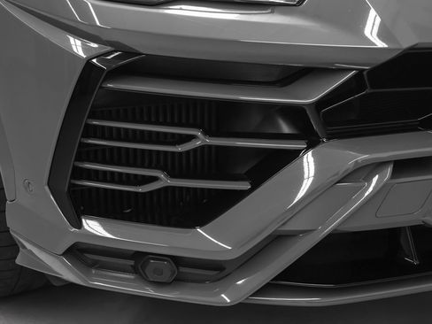 Used 2022 Lamborghini Urus AWD/4WD image 6