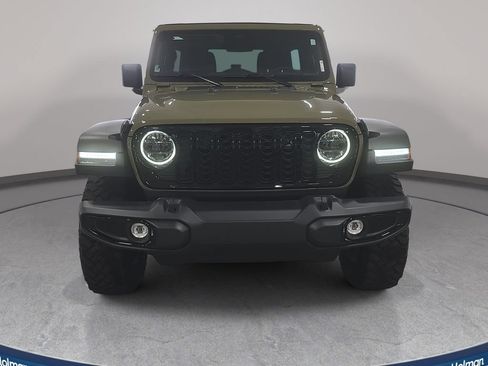 Used 2025 Jeep Wrangler Unlimited Sport AWD/4WD image 3
