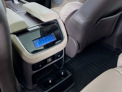 Used 2022 Lincoln Navigator L Reserve image 26