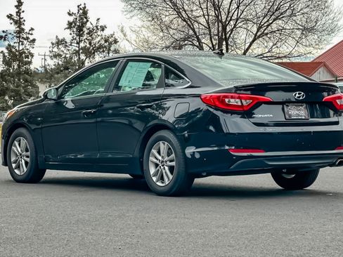 Used 2017 Hyundai Sonata SE image 5
