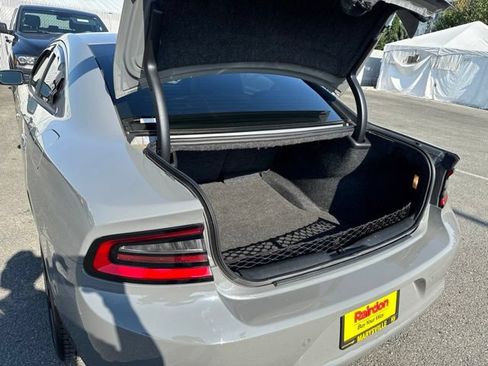 Used 2017 Dodge Charger SXT w/ Plus Group RWD image 10
