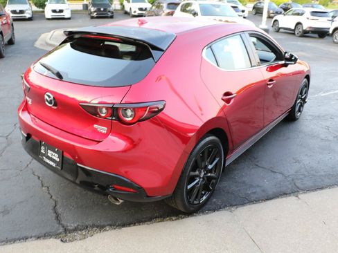 Certified 2025 MAZDA MAZDA3 Hatchback w/Premium Plus Pkg AWD/4WD image 4