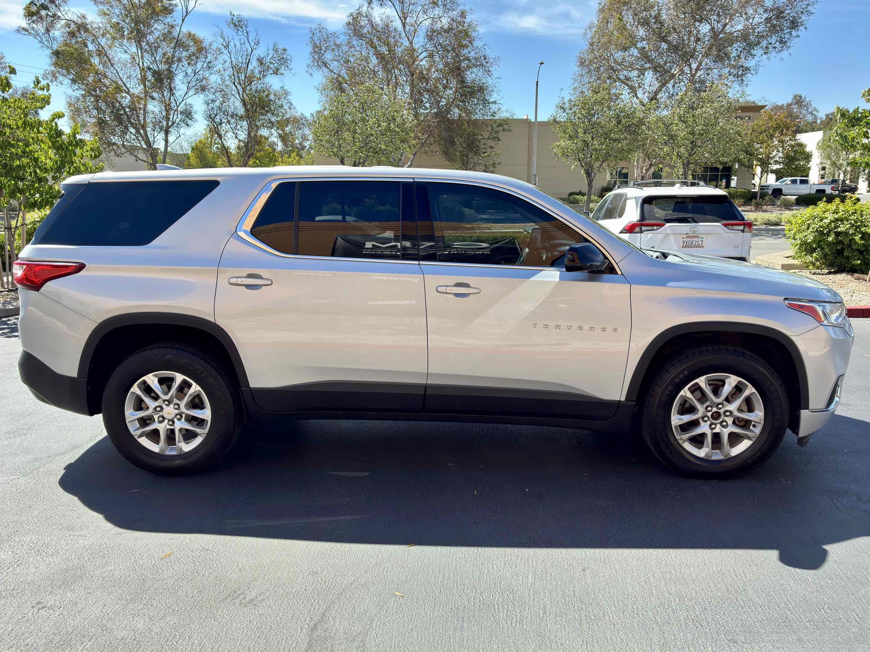 Used 2019 Chevrolet Traverse LS FWD image 7