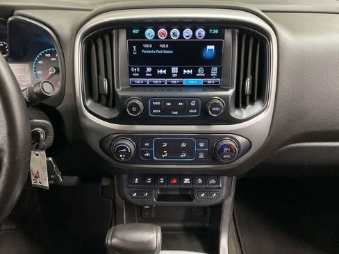 Used 2018 Chevrolet Colorado ZR2 image 24