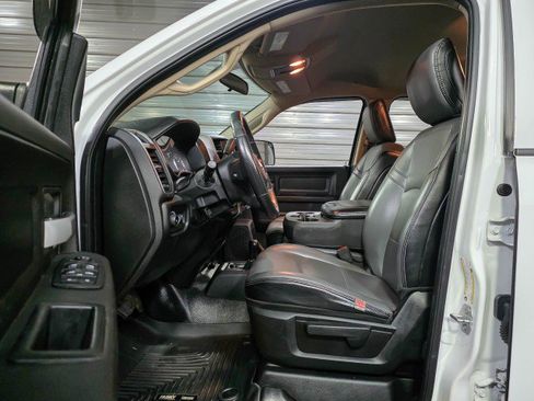 Used 2019 RAM 2500 Tradesman image 15
