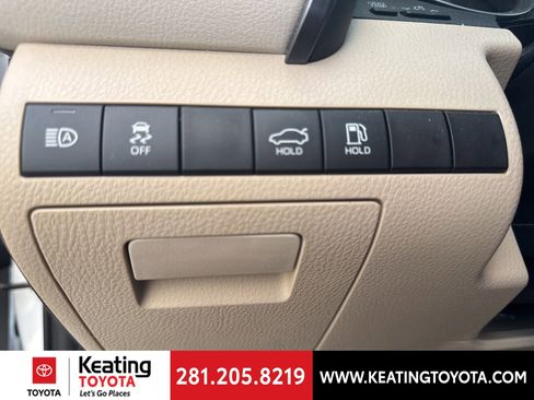 Certified 2023 Toyota Camry LE image 14