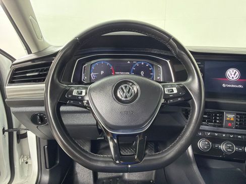 Used 2019 Volkswagen Jetta SEL FWD image 16