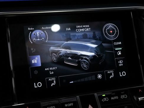 Used 2023 Lexus LX 600 4WD w/ Appearance Package image 28