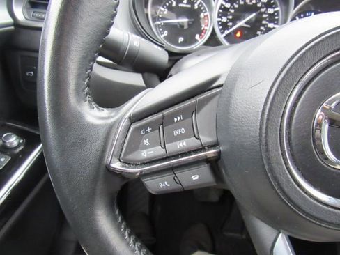 Used 2023 MAZDA CX-9 Touring image 16