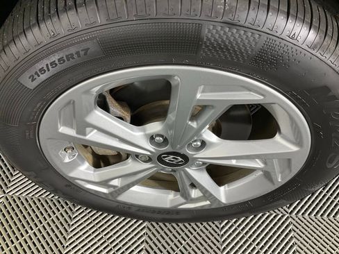 Used 2023 Hyundai Kona SEL image 9