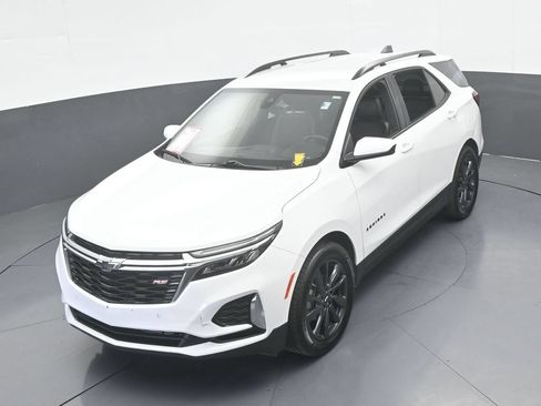 Used 2023 Chevrolet Equinox RS FWD image 42
