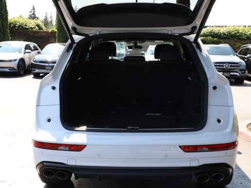Used 2024 Audi SQ5 Premium Plus AWD/4WD image 15