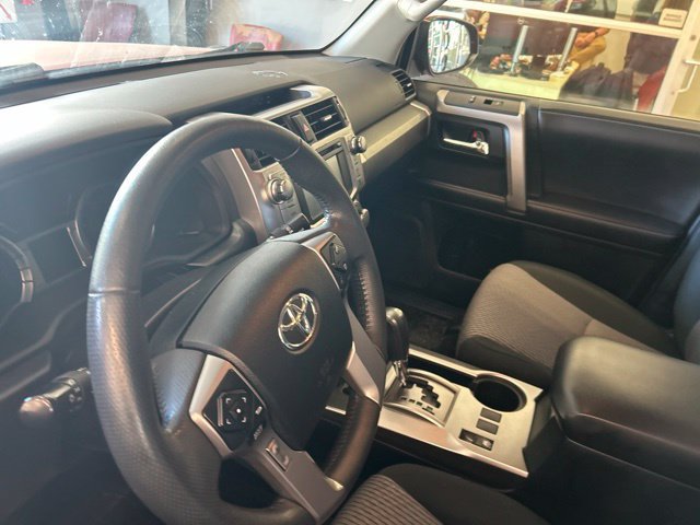 Used 2019 Toyota 4Runner SR5 RWD image 21