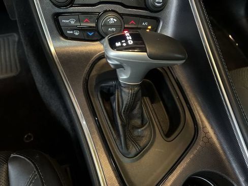 Used 2016 Dodge Challenger SXT Plus image 15