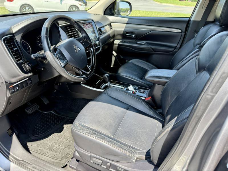 Used 2020 Mitsubishi Outlander SEL FWD image 11