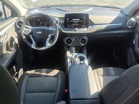 Certified 2025 Chevrolet Blazer LT AWD/4WD image 19