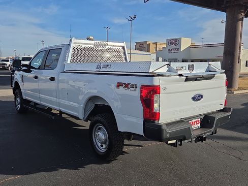 Used 2019 Ford F250 XL w/ Power Equipment Group image 3