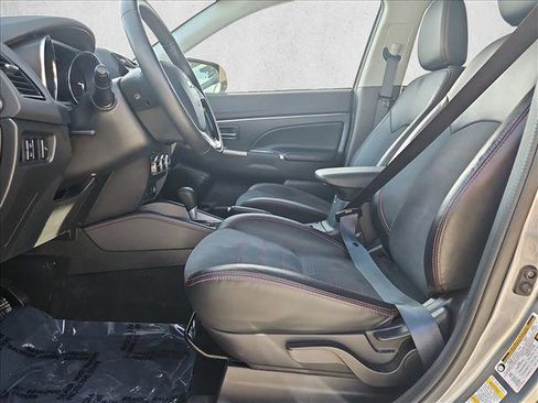 Used 2024 Mitsubishi Outlander Sport AWD image 16