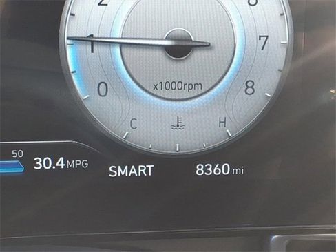 Certified 2025 Hyundai Elantra SEL image 16