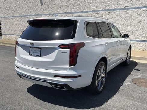 Certified 2023 Cadillac XT6 Premium Luxury AWD/4WD image 6