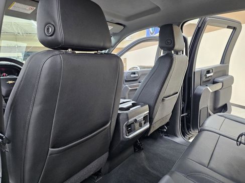 Used 2022 Chevrolet Silverado 2500 LTZ w/ LTZ Texas Edition image 26