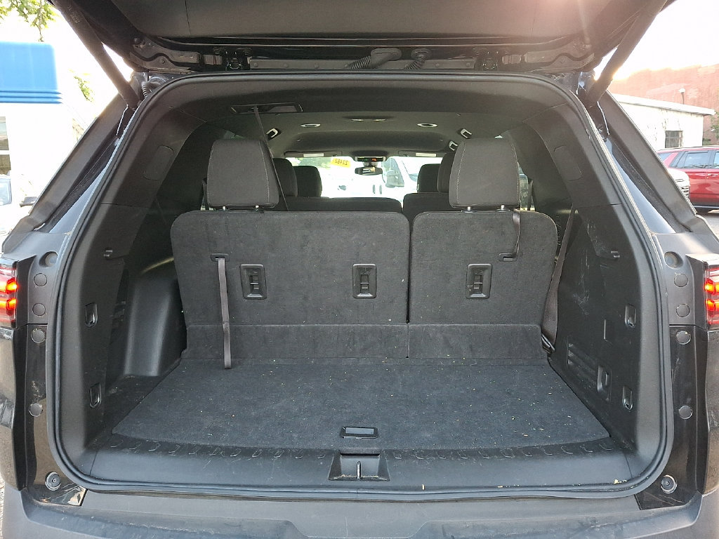 Used 2023 Chevrolet Traverse LT AWD/4WD image 27
