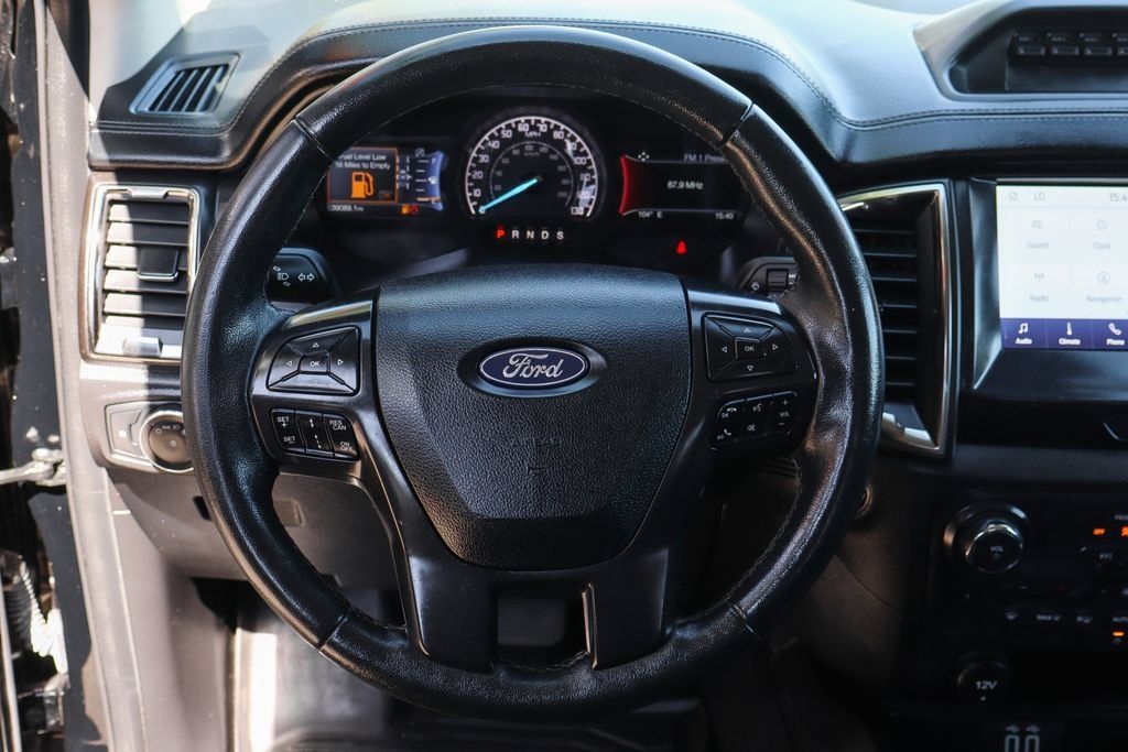 Used 2022 Ford Ranger Lariat w/ Tremor Off-Road Package AWD/4WD image 23