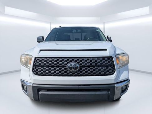 Used 2017 Toyota Tundra SR5 AWD/4WD image 7