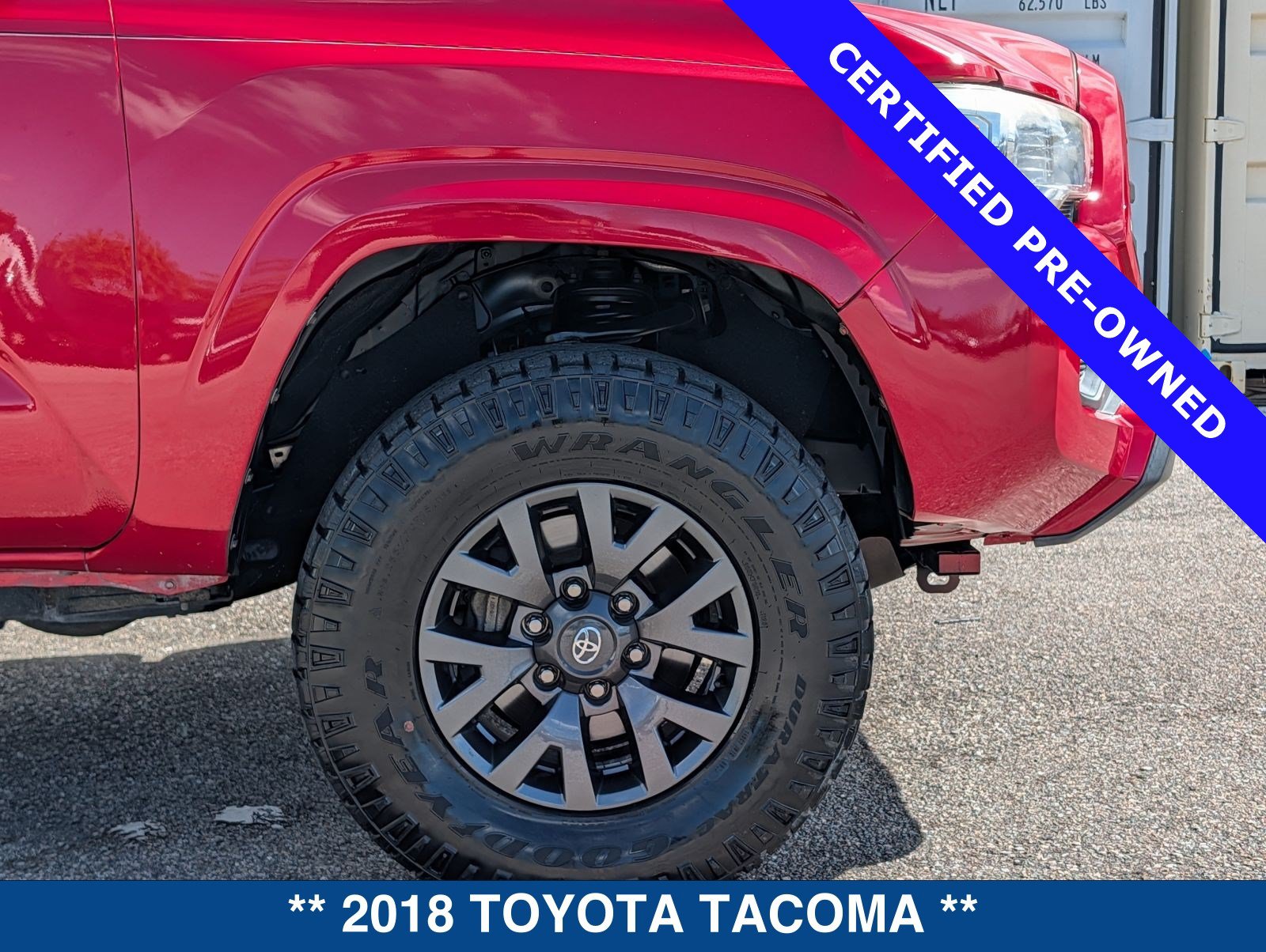 Used 2018 Toyota Tacoma SR RWD image 12