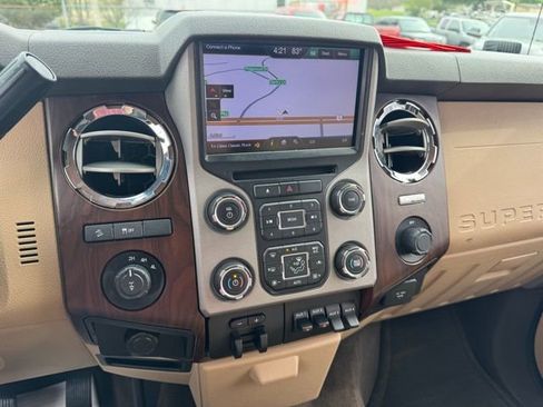 Used 2013 Ford F250 Lariat w/ Lariat Interior Pkg image 20
