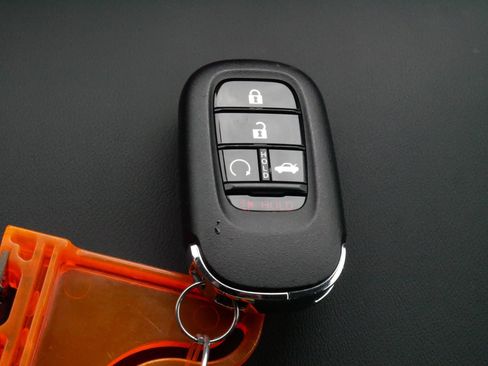 Used 2023 Honda Accord LX image 30
