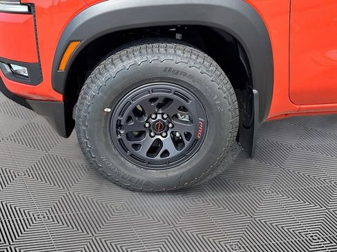 Used 2025 Nissan Frontier Pro-X w/ Pro Convenience Package RWD image 27