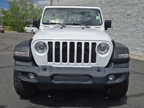 Used 2020 Jeep Gladiator Sport w/ Quick Order Package 24S AWD/4WD image 9