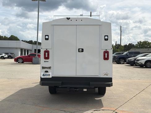 New 2026 Chevrolet Express 3500 w/ Power Convenience Package image 6