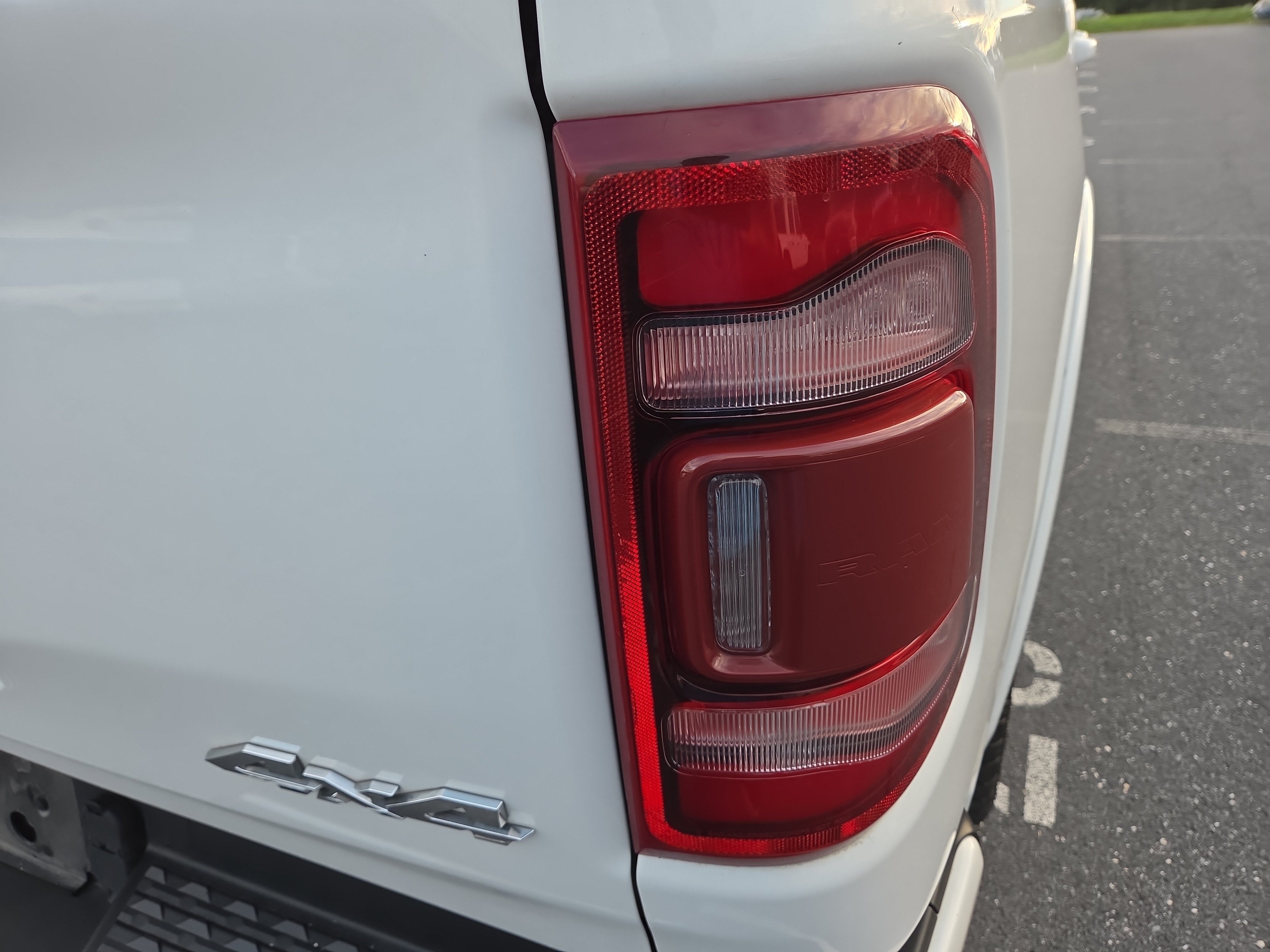 Used 2019 RAM 1500 Limited AWD/4WD image 16