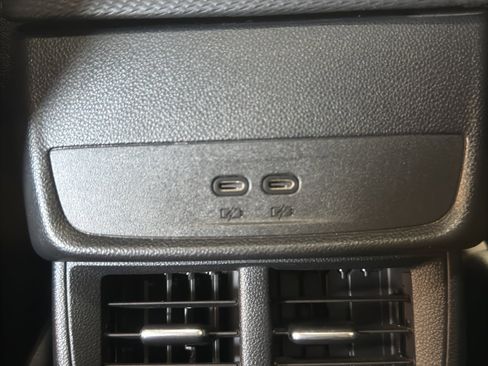 Used 2025 Chevrolet Equinox LT w/ Convenience Package II image 13