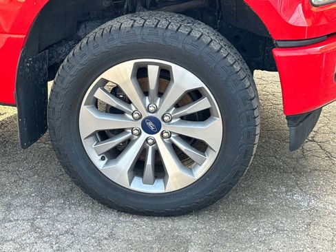 Used 2017 Ford F150 XL w/ Equipment Group 101A Mid image 7