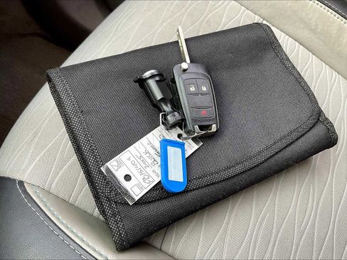 Used 2015 Buick Encore FWD image 14