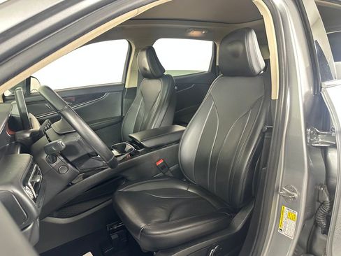 Used 2022 Lincoln Nautilus Reserve AWD/4WD image 17