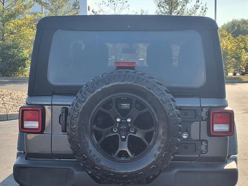 Certified 2022 Jeep Wrangler Willys image 25