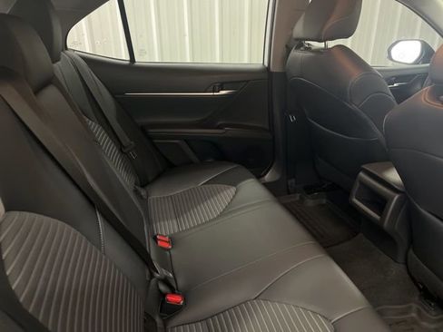 Used 2021 Toyota Camry SE image 17